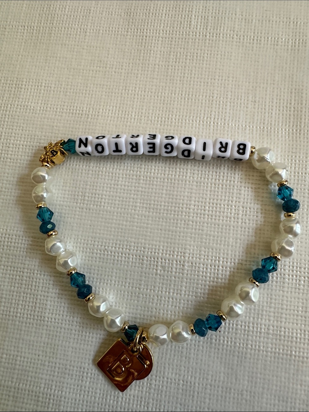Little Words Project Bridgerton Pearl & Teal Beaded Bracelet Limited Edition LXL - Picture 2 of 6